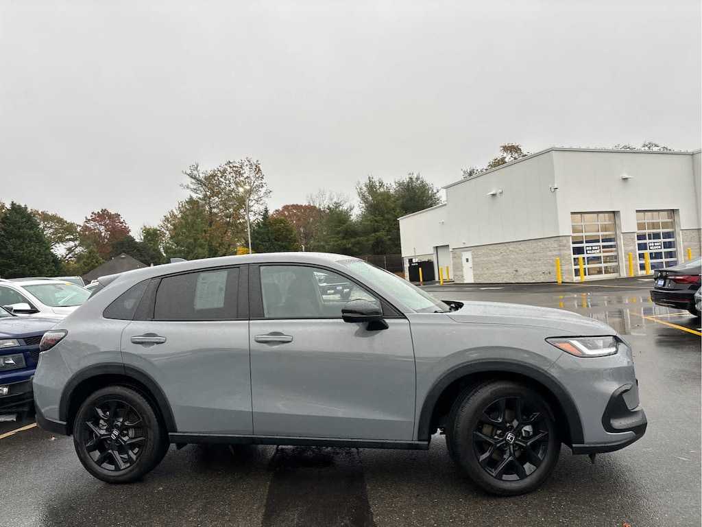 Used 2024 Honda HR-V Sport w/BSI SUV