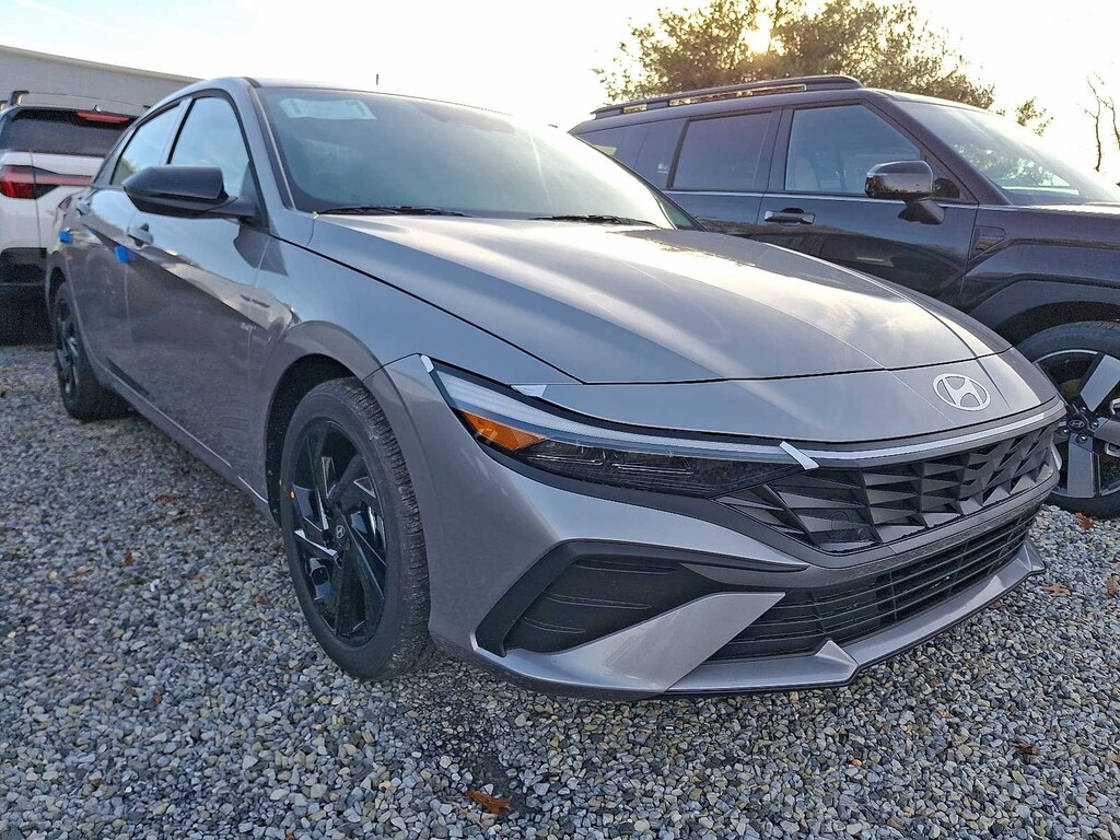 New 2026 Hyundai Elantra SEL Sport Sedan