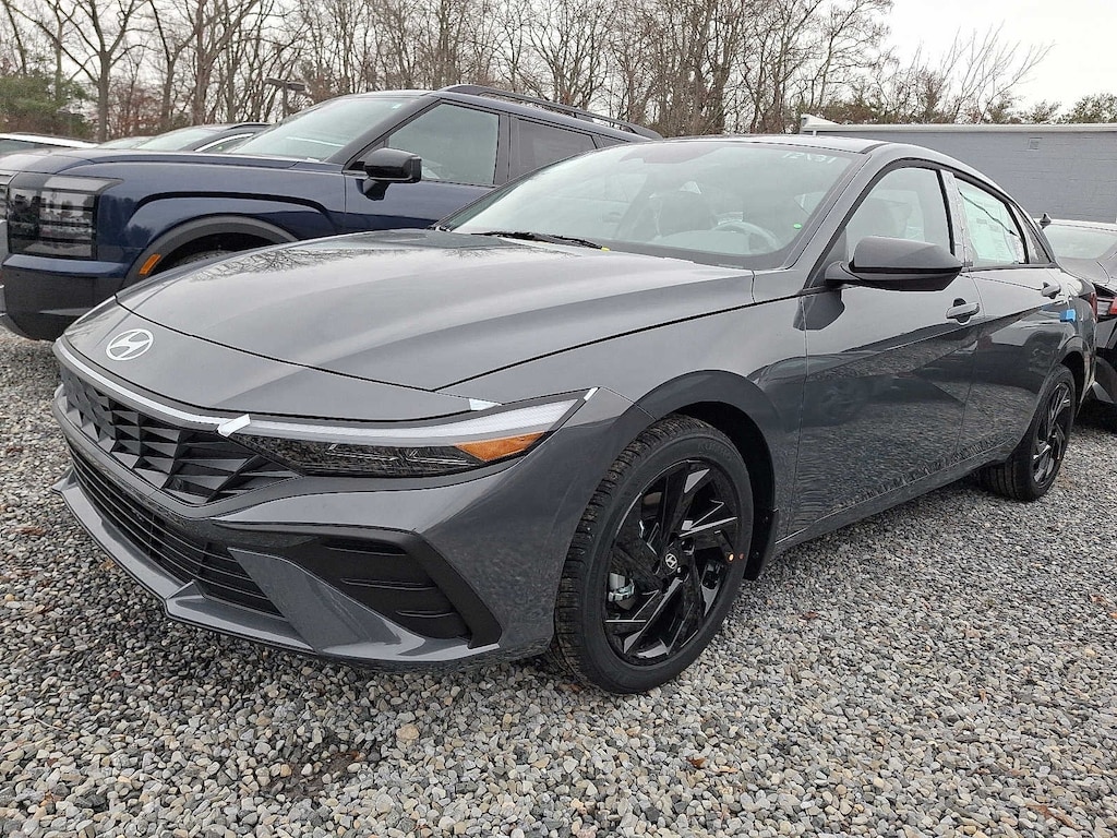 New 2026 Hyundai Elantra SEL Sport Sedan