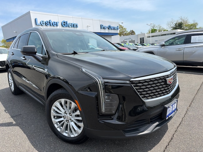 2024 CADILLAC XT4 Luxury SUV
