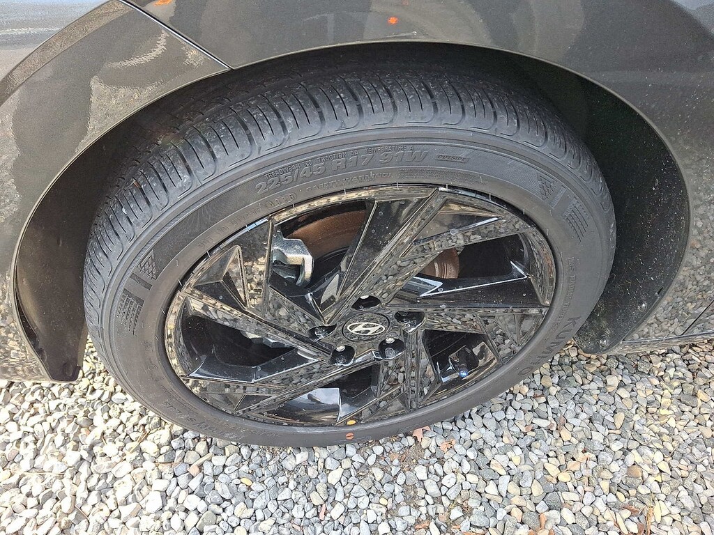 New 2026 Hyundai Elantra SEL Sport Sedan