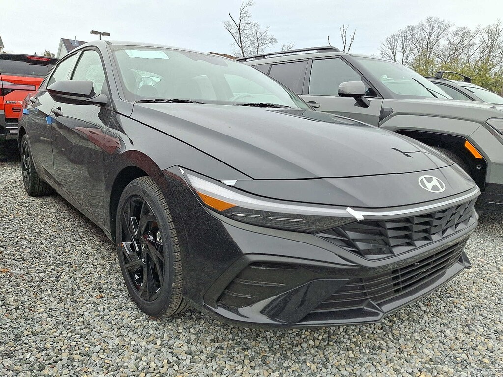 New 2026 Hyundai Elantra SEL Sport Sedan