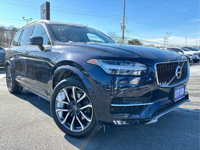 2019 Volvo XC90 T6 Momentum SUV