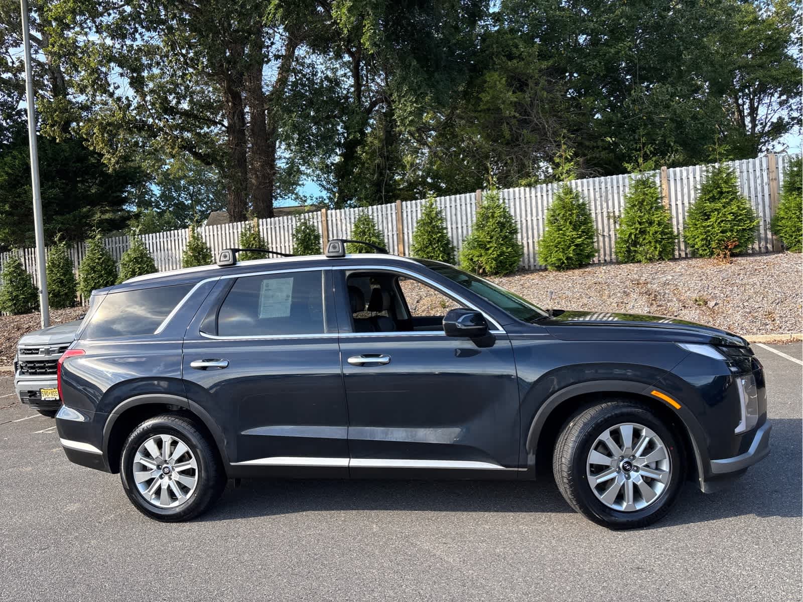 2023 Hyundai Palisade SEL photo 2