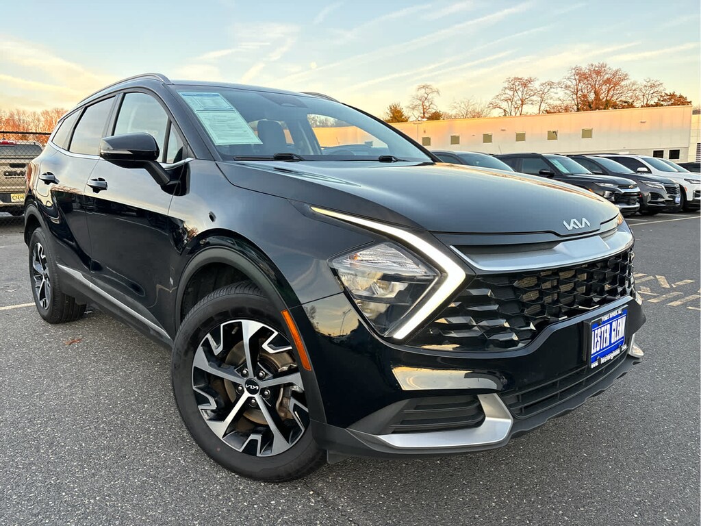 Used 2023 Kia Sportage EX SUV