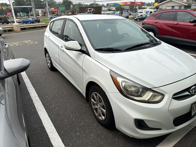 2013 Hyundai Accent GS Hatchback