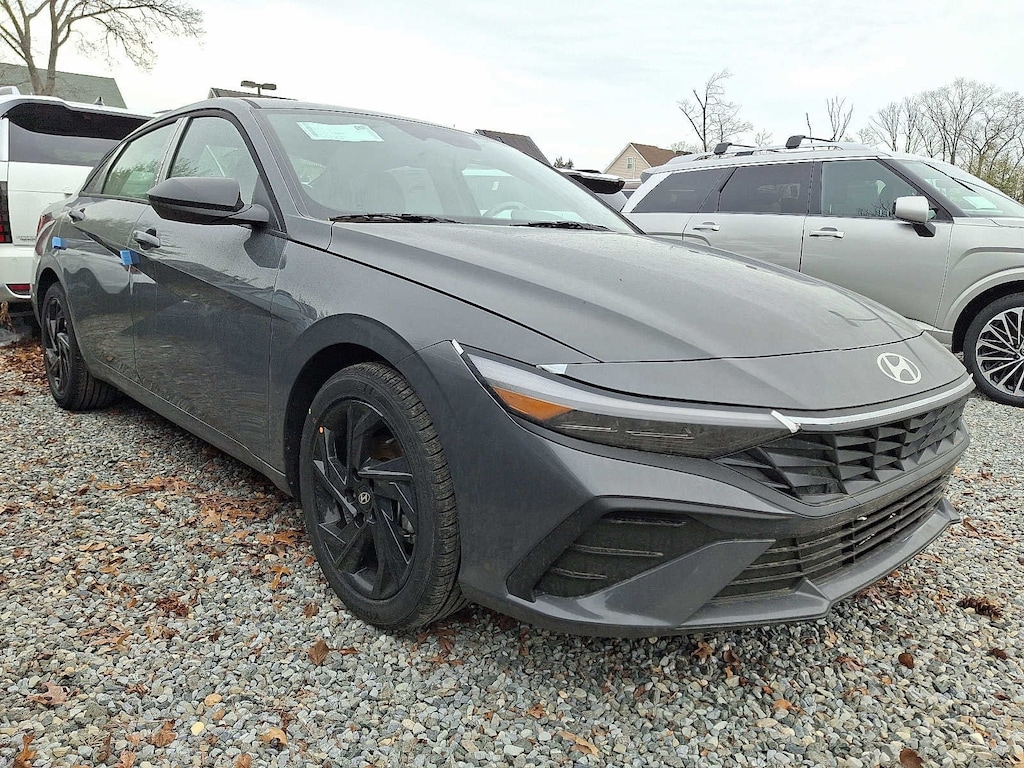 New 2026 Hyundai Elantra SEL Sport Sedan