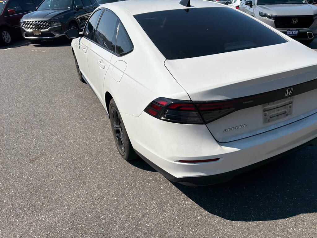 Used 2025 Honda Accord SE Sedan