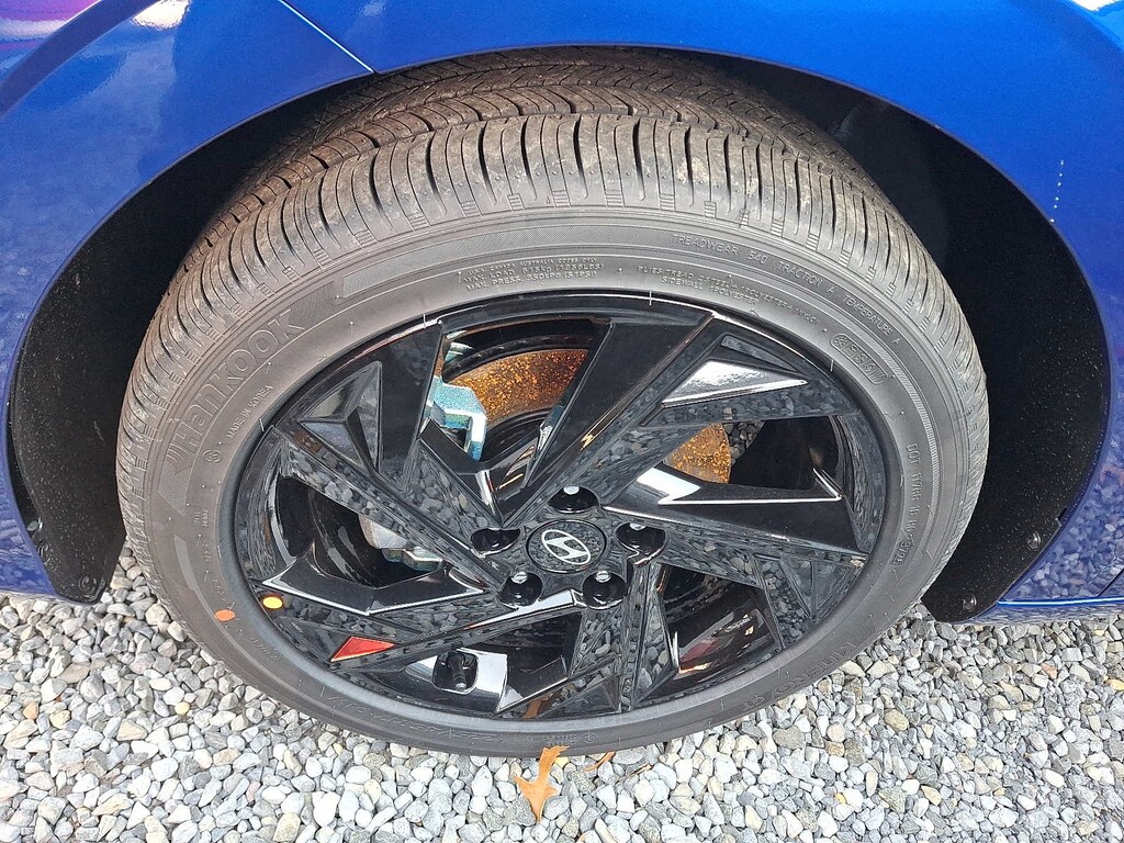 New 2026 Hyundai Elantra SEL Sport Premium Sedan