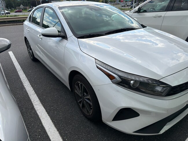 2022 Kia Forte LXS Sedan