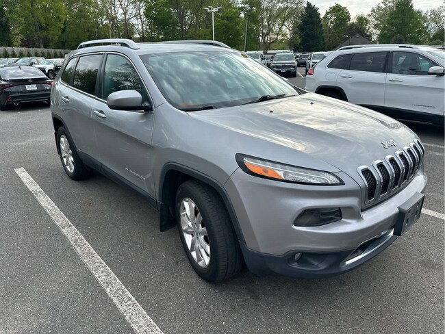 2017 Jeep Cherokee Limited 4x4 SUV