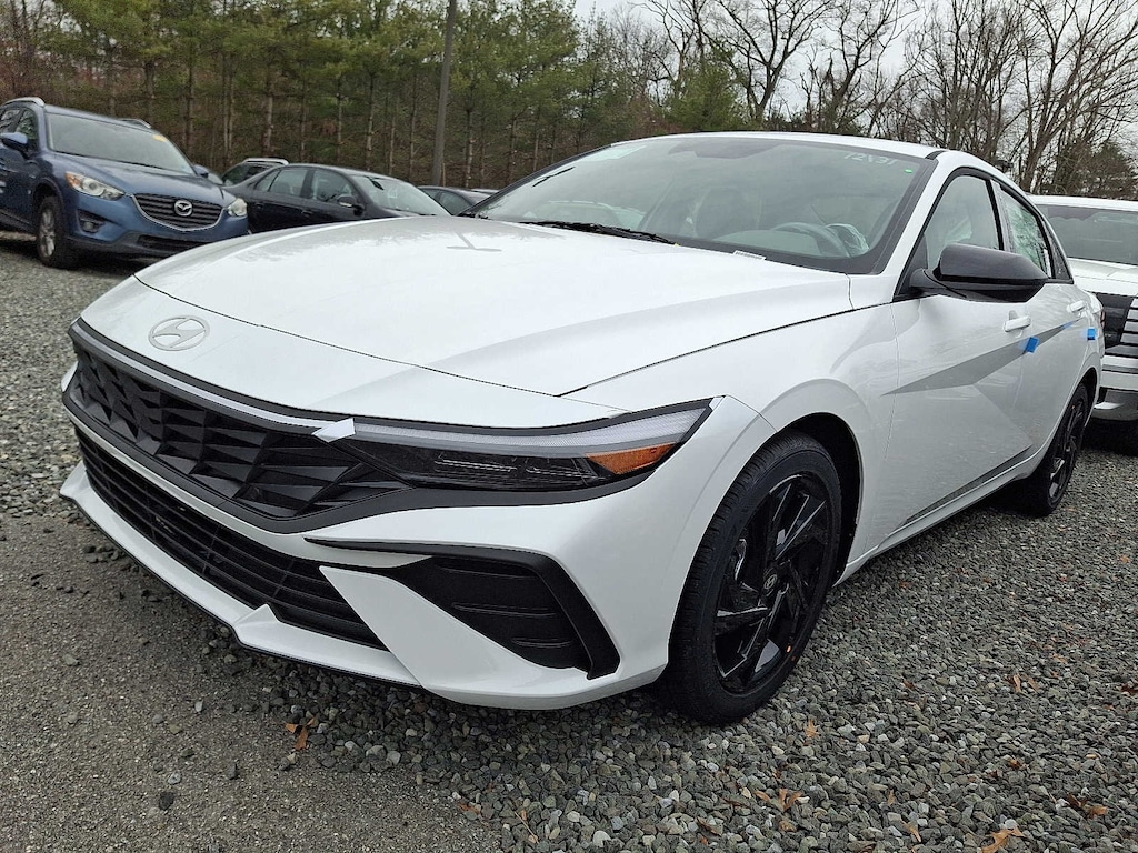 New 2026 Hyundai Elantra SEL Sport Sedan