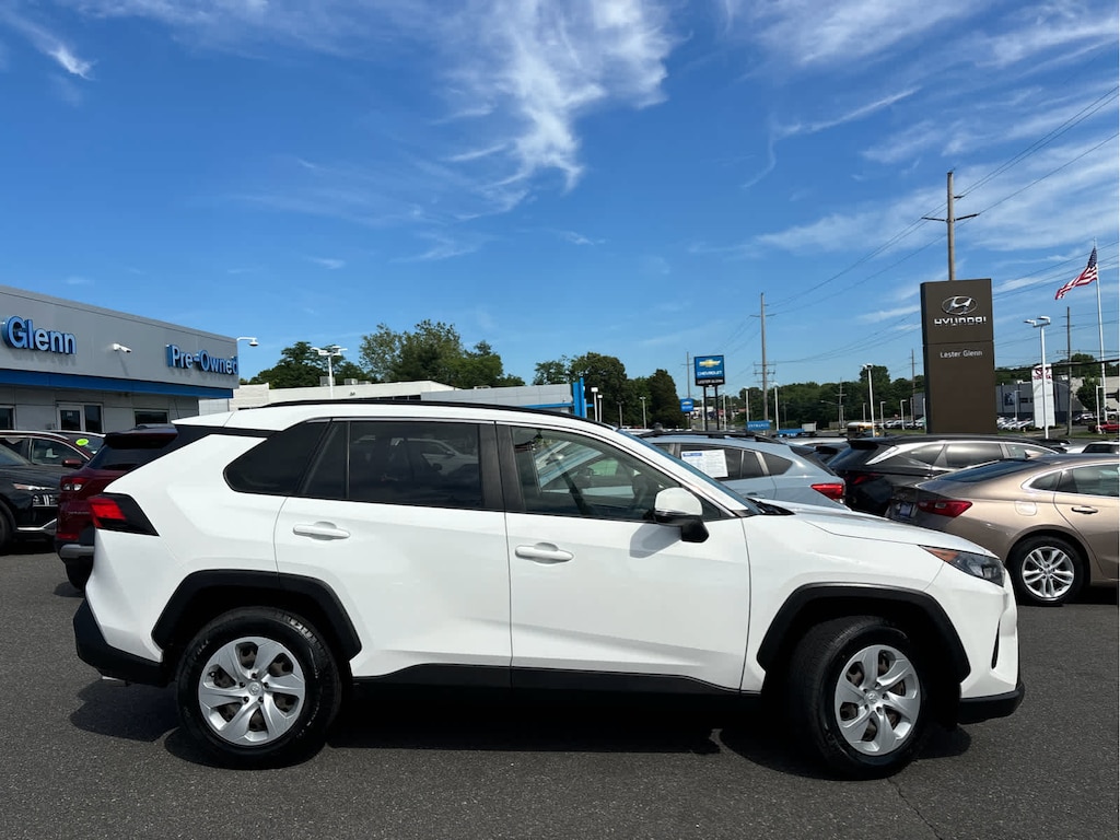 Used 2019 Toyota RAV4 LE SUV
