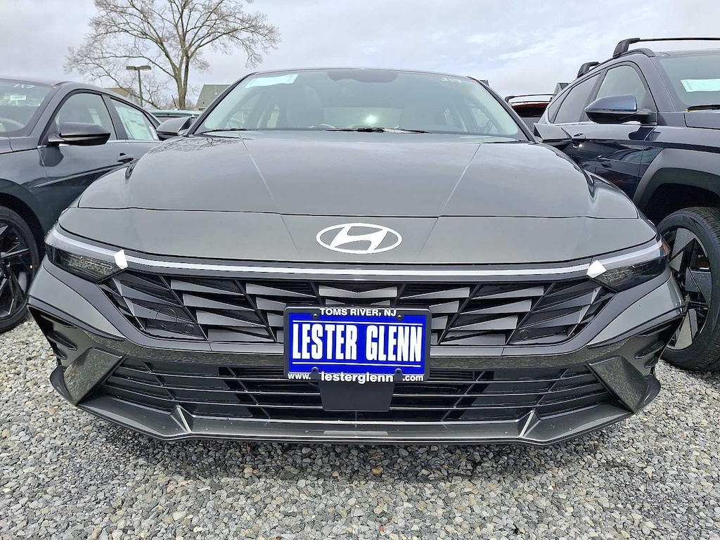 New 2026 Hyundai Elantra Limited Sedan