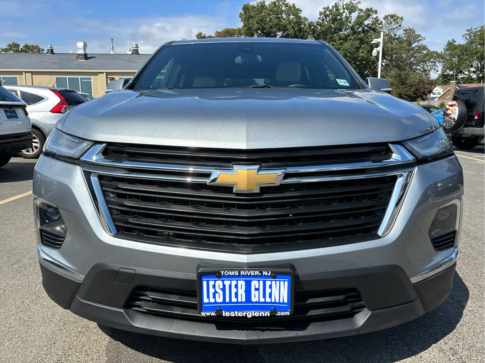 2023 Chevrolet Traverse 1LS photo 3