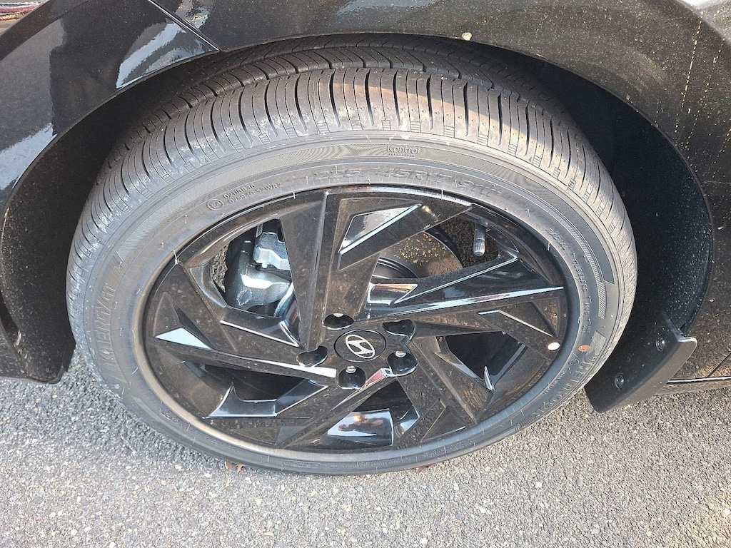 New 2026 Hyundai Elantra SEL Sport Premium Sedan