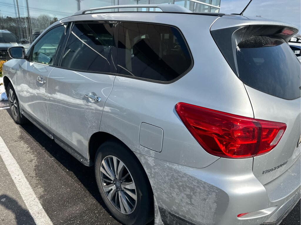 Used 2017 Nissan Pathfinder S SUV