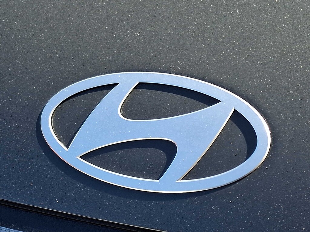 New 2026 Hyundai Kona SEL Sport SUV