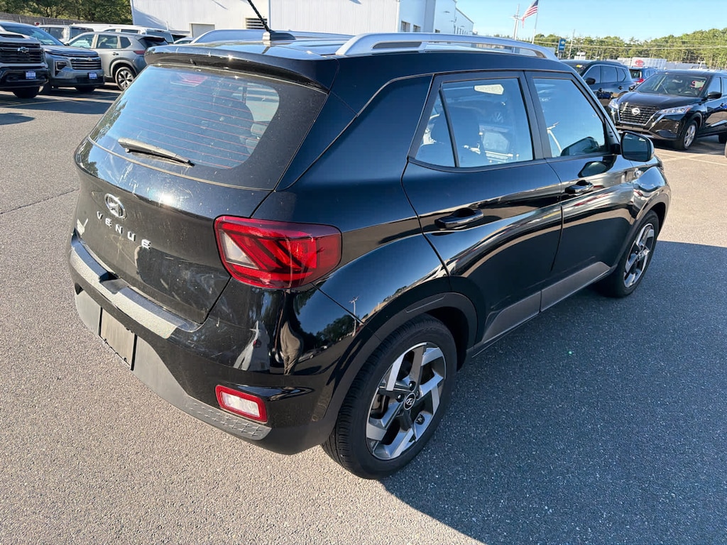 Certified 2024 Hyundai Venue SEL SUV