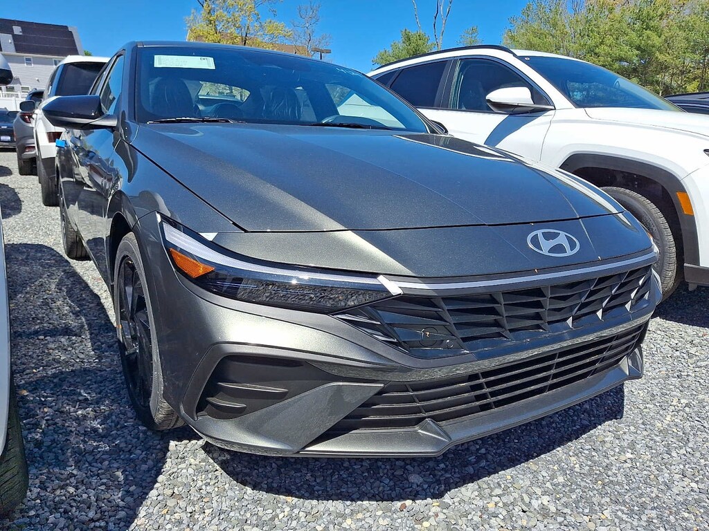 New 2026 Hyundai Elantra SEL Sport Sedan