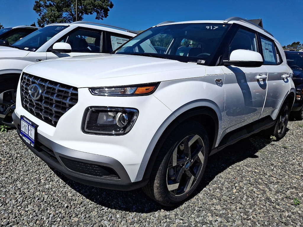 New 2026 Hyundai Venue SEL SUV