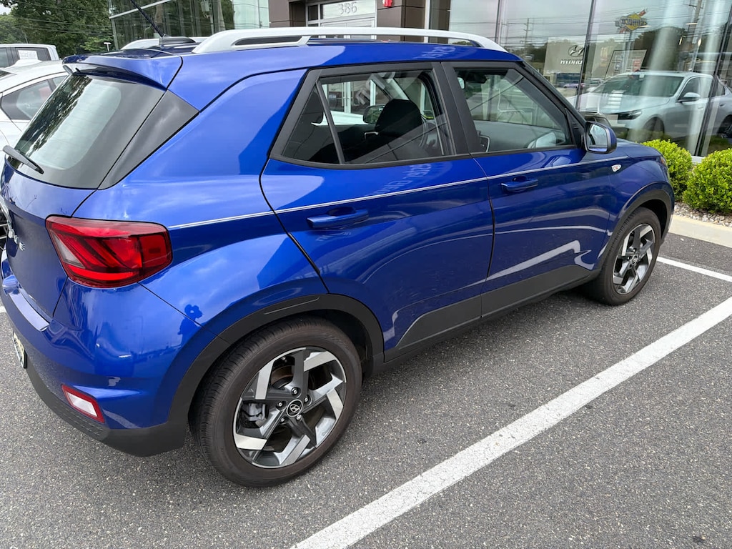 Certified 2023 Hyundai Venue SEL SUV