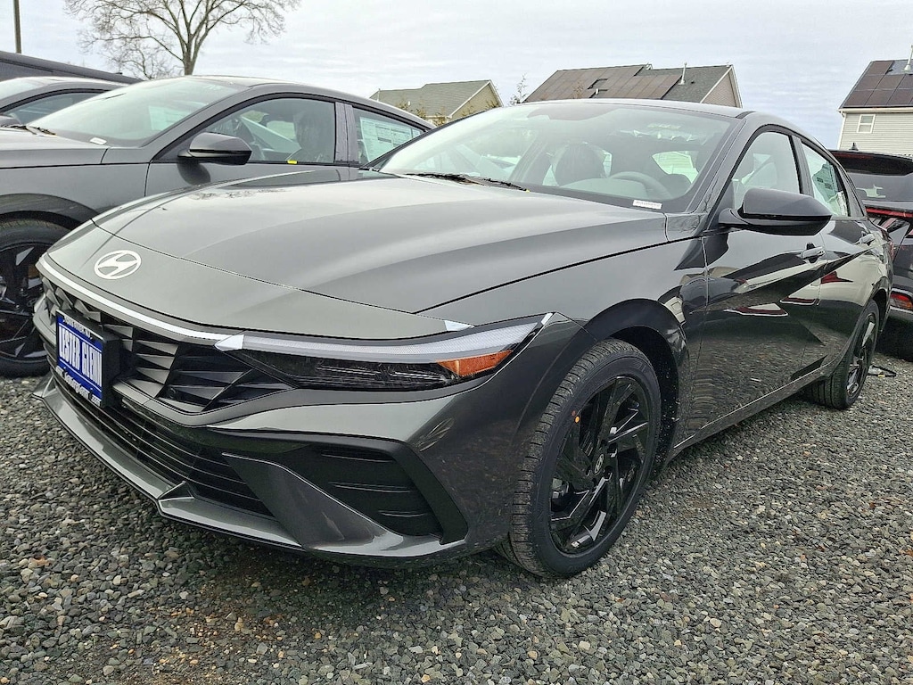 New 2026 Hyundai Elantra SEL Sport Sedan