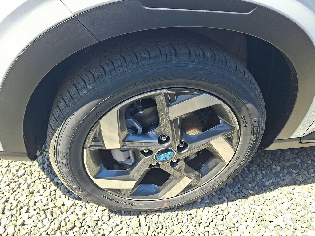 New 2026 Hyundai Venue SEL SUV