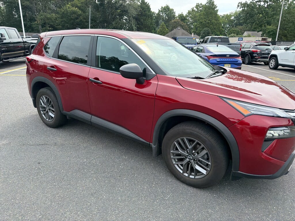 Used 2024 Nissan Rogue S SUV