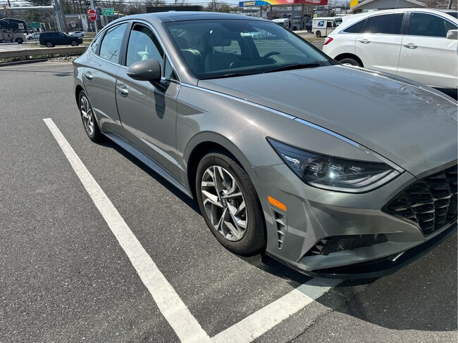 2023 Hyundai Sonata SEL Sedan