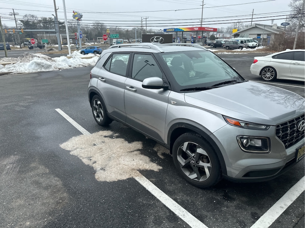 Certified 2023 Hyundai Venue SEL SUV