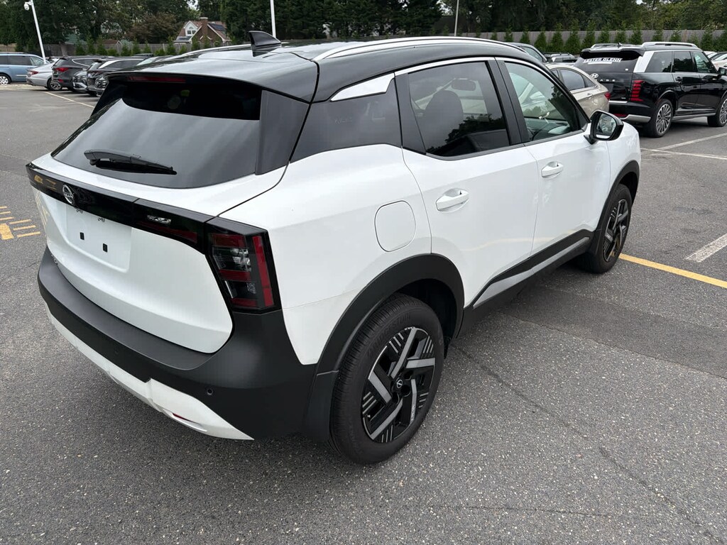 Used 2026 Nissan Kicks SV SUV