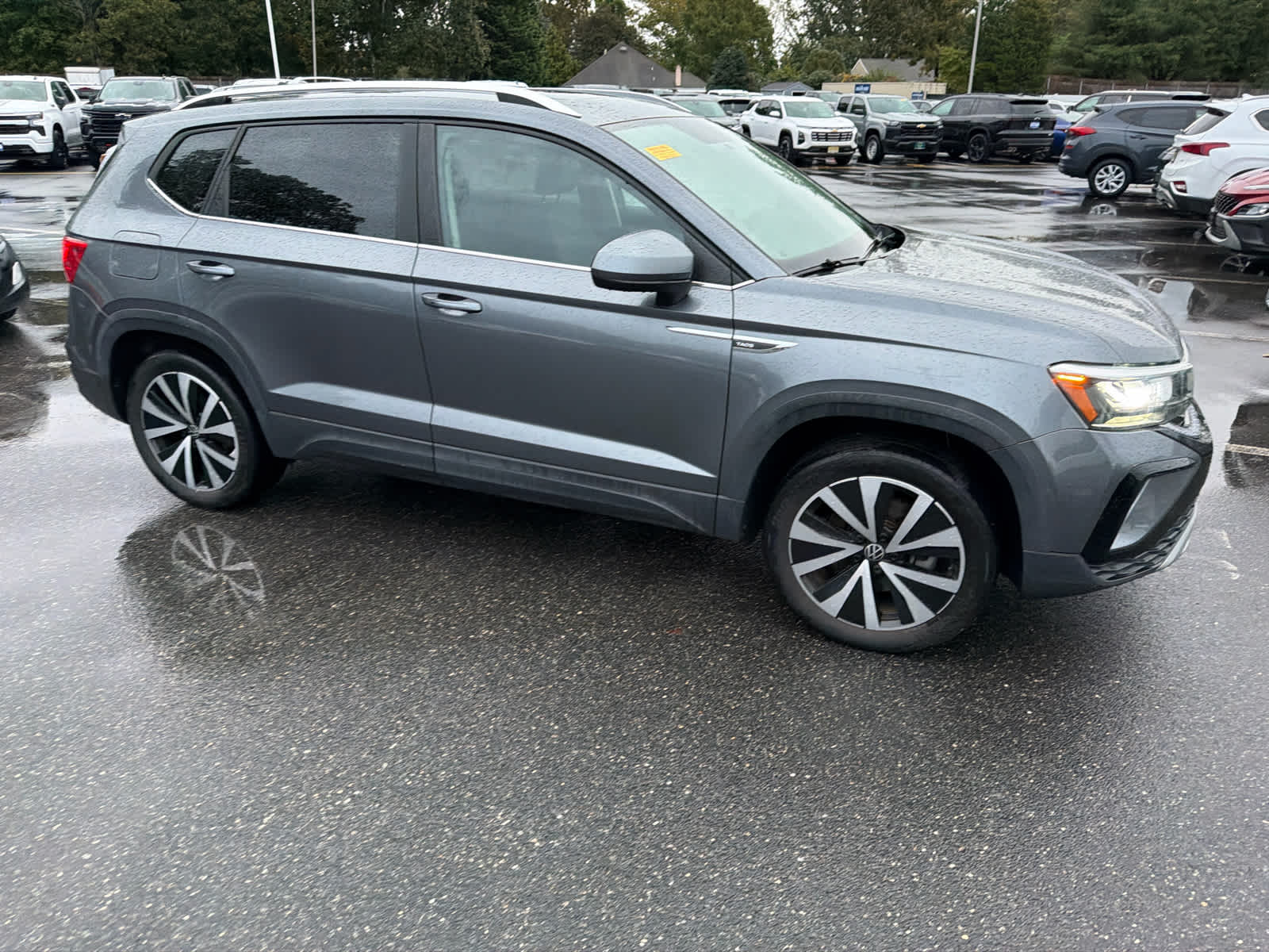 Used 2022 Volkswagen Taos 1.5T SE 4MOTION SUV