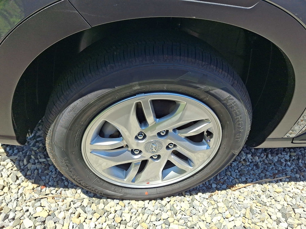 New 2026 Hyundai Venue SE SUV