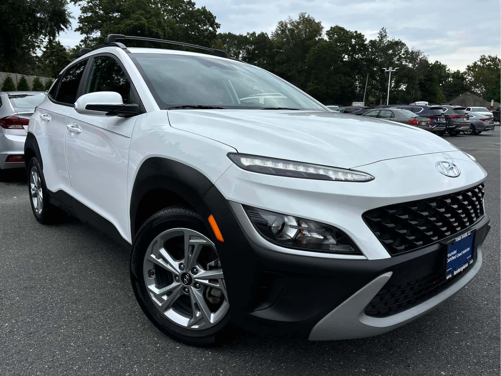 2023 Hyundai Kona SEL photo 2
