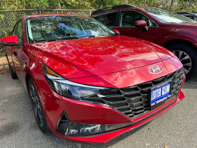 2023 Hyundai Elantra Limited Sedan
