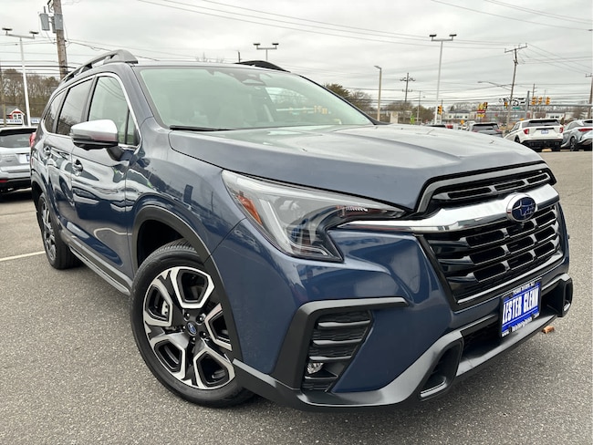 2023 Subaru Ascent Limited 7-Passenger SUV