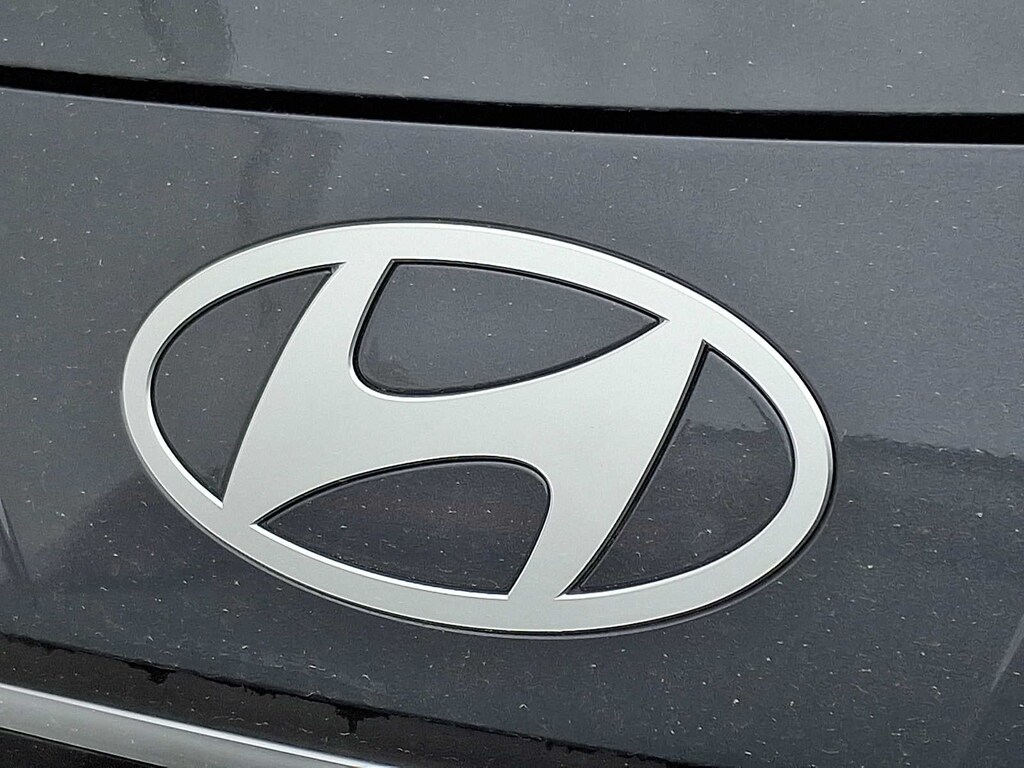 New 2026 Hyundai Elantra SEL Sport Sedan