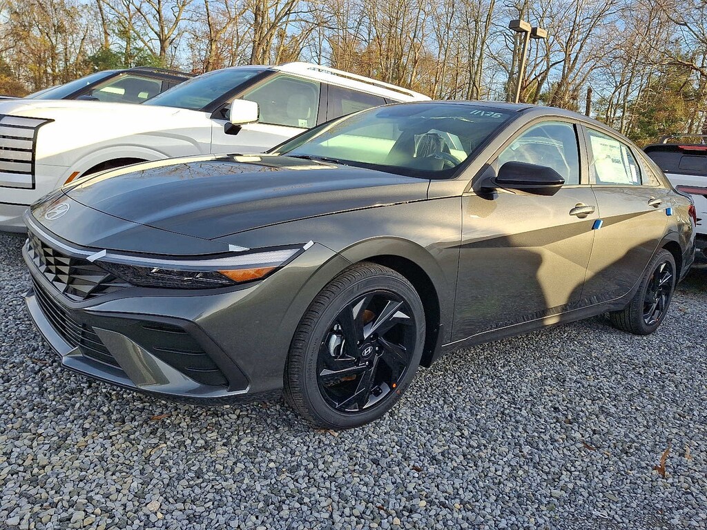 New 2026 Hyundai Elantra SEL Sport Sedan