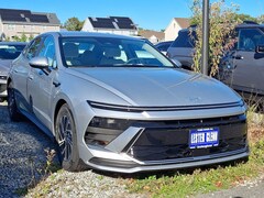 2026 Hyundai Sonata Hybrid Blue Sedan