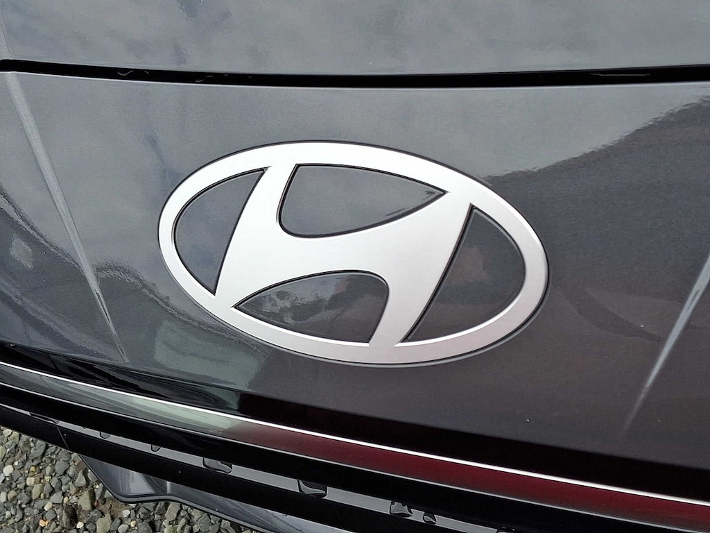 New 2026 Hyundai Elantra Limited Sedan