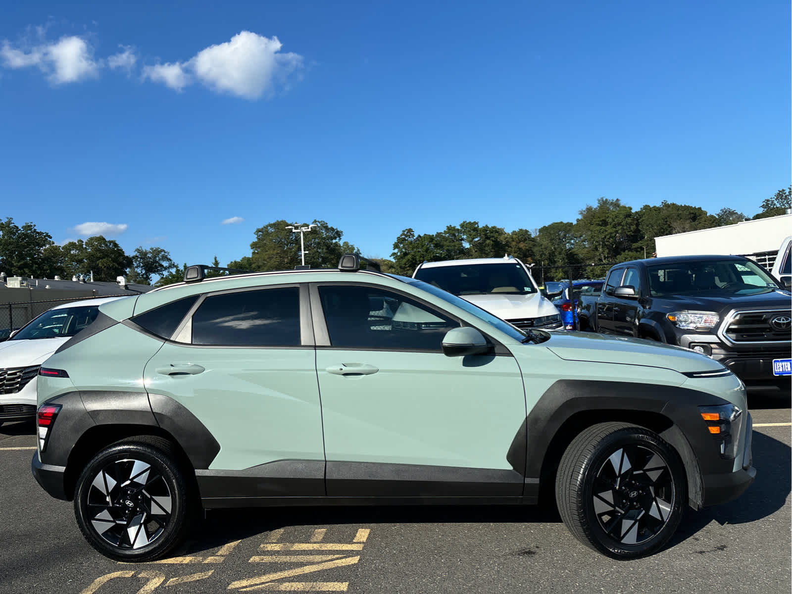 2024 Hyundai Kona SEL photo 3