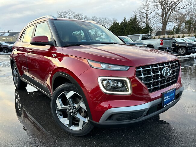 2024 Hyundai Venue Limited SUV
