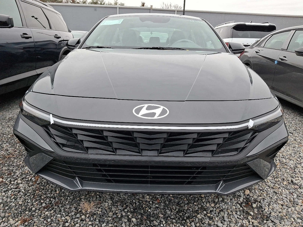 New 2026 Hyundai Elantra SEL Sport Sedan