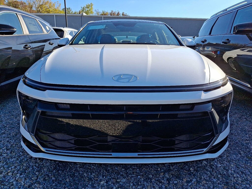 New 2026 Hyundai Sonata Hybrid SEL Sedan