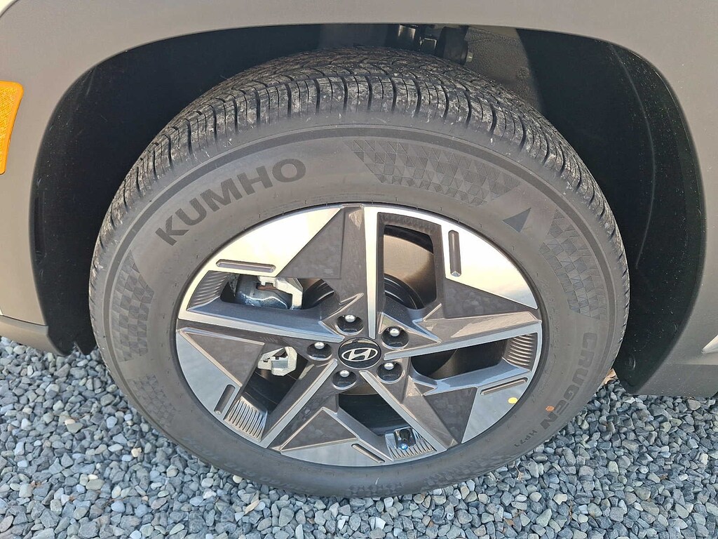 New 2026 Hyundai Tucson SEL SUV