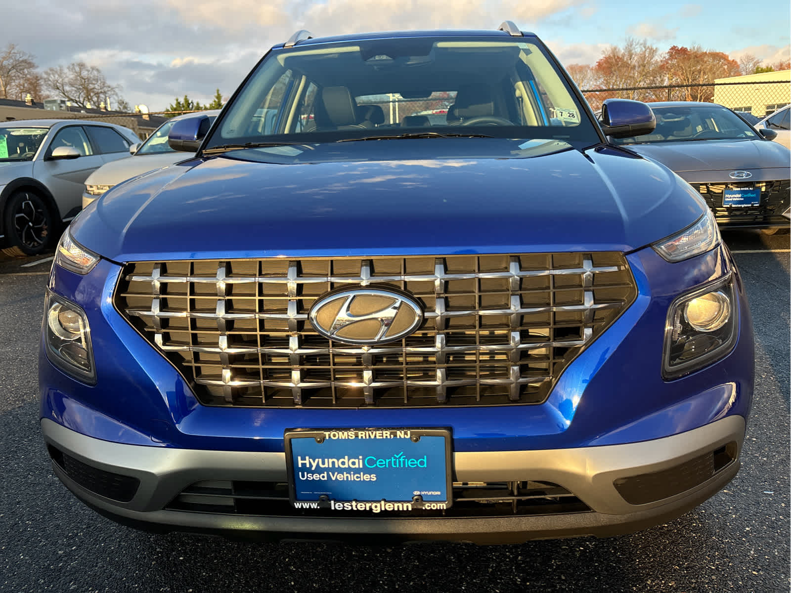 2023 Hyundai Venue SEL photo 4