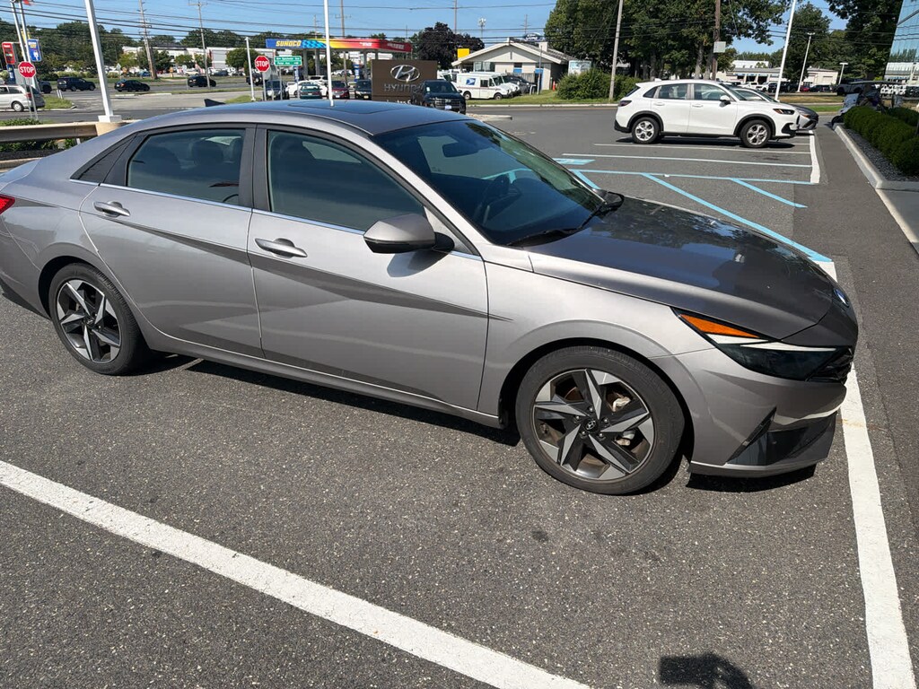 Certified 2023 Hyundai Elantra Limited Sedan