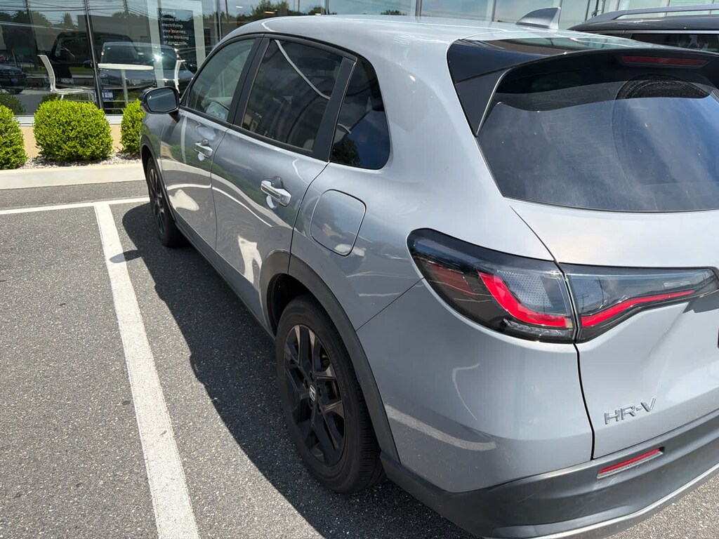 Used 2024 Honda HR-V Sport w/BSI SUV