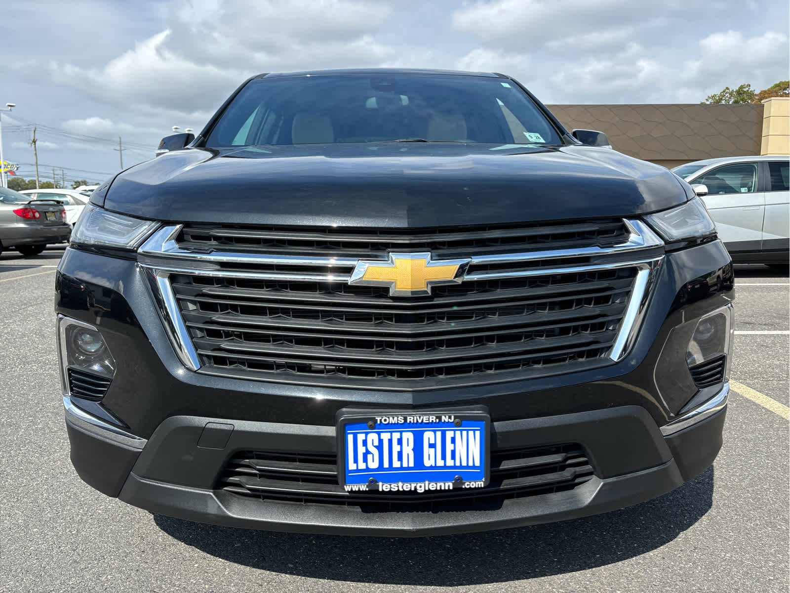 2023 Chevrolet Traverse 1LS photo 3